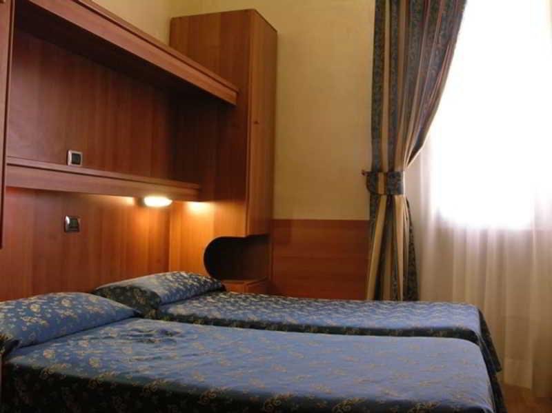 Hotel Mari 1 Ρώμη Εξωτερικό φωτογραφία